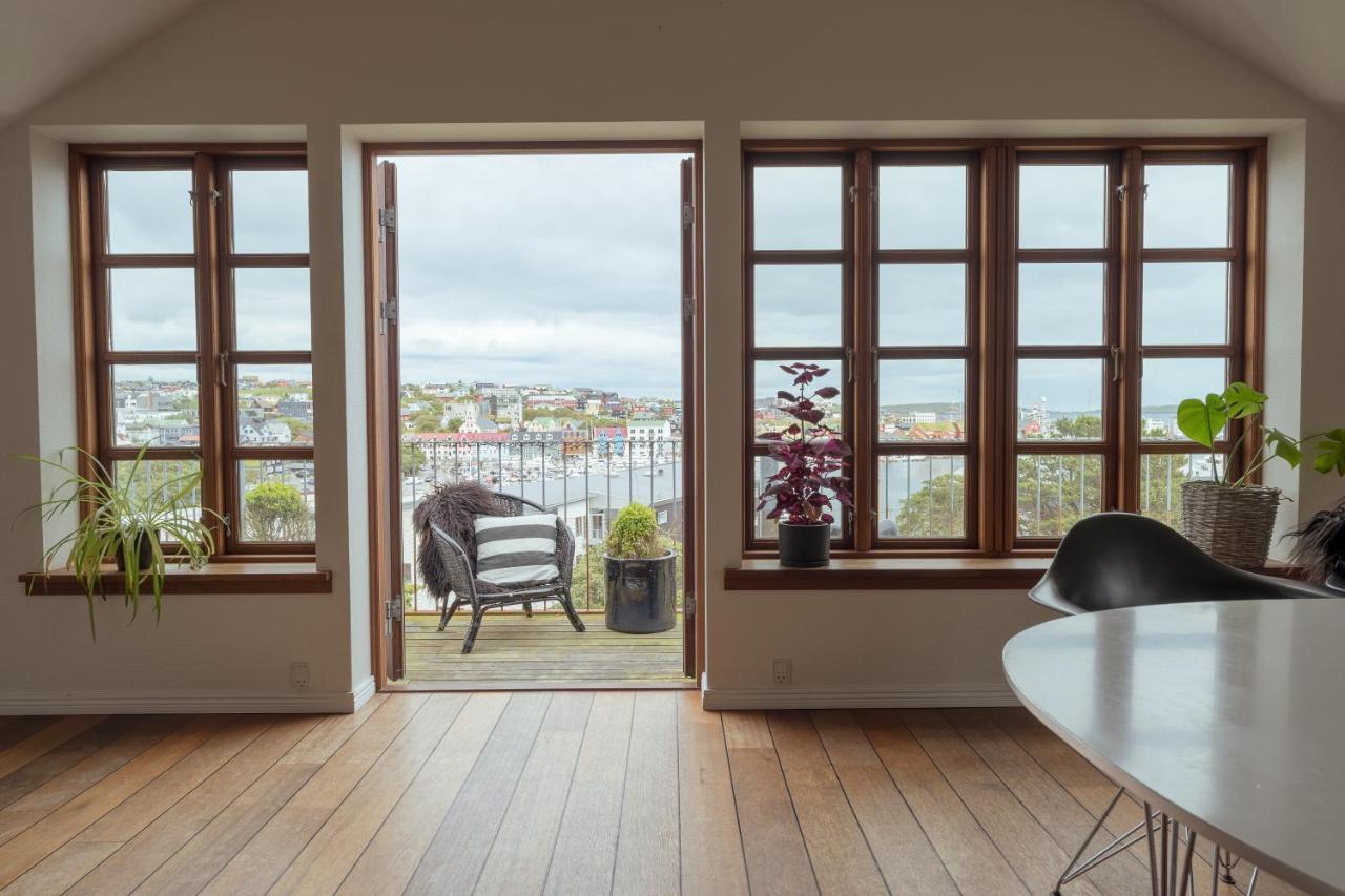 Penthouse / 4 Bedroom / Downtown / Harbour View Torshavn Exterior photo