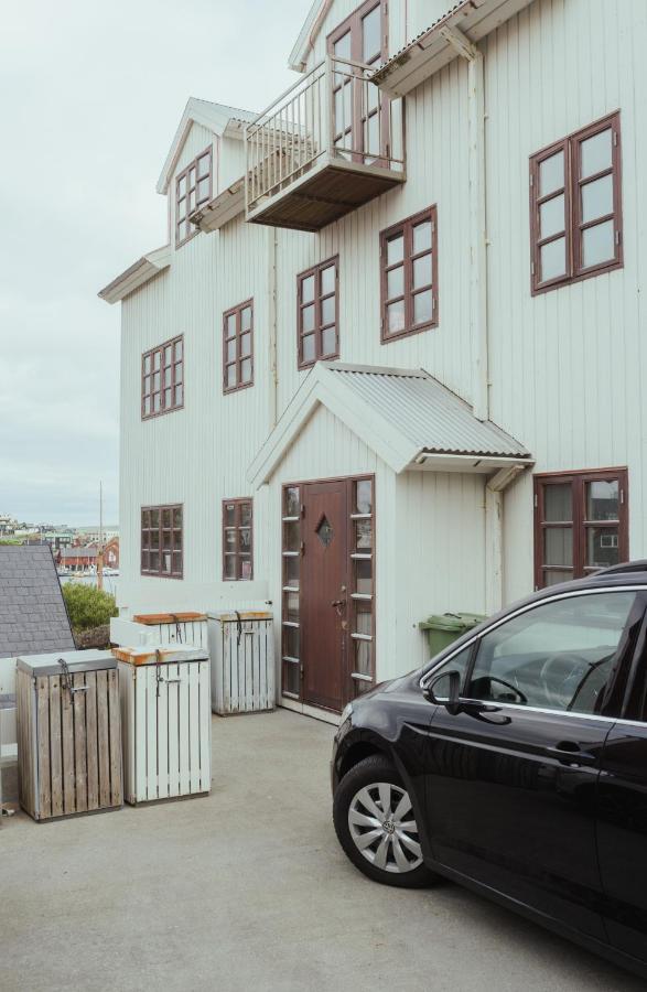 Penthouse / 4 Bedroom / Downtown / Harbour View Torshavn Exterior photo